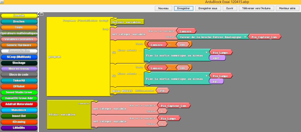 Interface d'Ardublock avec un exemple de programme (Source : Collège Jean Macé)