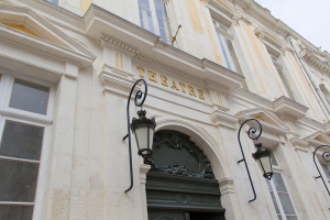 Façade du théâtre de Rochefort,  © David Compain.
