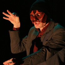 "Gueules de loups" de et avec Pierre Desvigne, photographie J.J Saubi